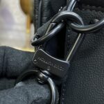 20231112_i1699789026_9313_7.jpg Replica Louis Vuitton Trio Messenger Full Black - hoogwaardige designer tas imitatie