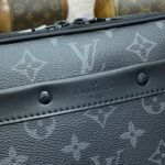 Replica Louis Vuitton Alpha Messenger Black Canvas - high-quality designer bag dupe
