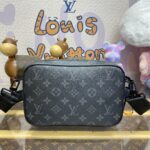 Replica Louis Vuitton Alpha Messenger Black Canvas