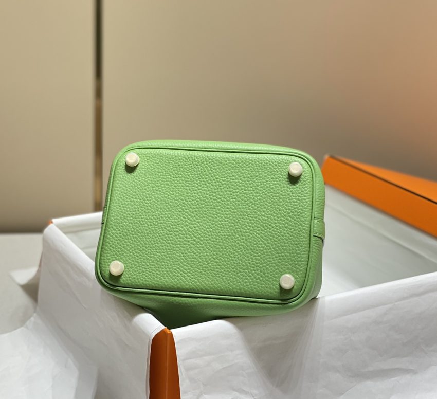 i1681883920_8629_3 Replica Hermes Picotin Lock