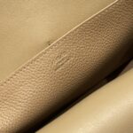 Replica Hermès Halzan Milk Tea