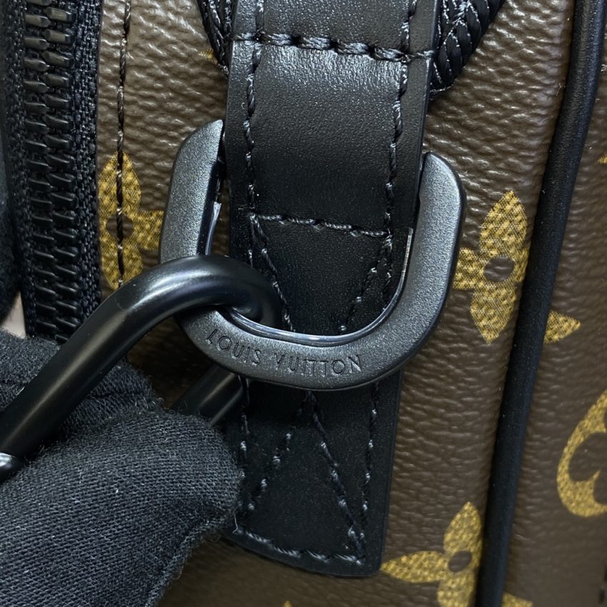 img_1698de7a_20240417_i1713354882_1257_3.jpg Louis Vuitton Quest Messenger