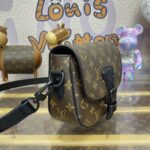 Replica Louis Vuitton Messenger Brown - top-grade luxury bag dupe