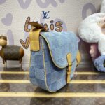 Replica Louis Vuitton Wearable Wallet Denim - 1:1 premium replica handbag