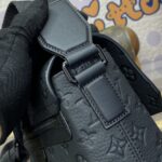 Replica Louis Vuitton S – Cape Messenger Full Black - top-grade luxury bag dupe
