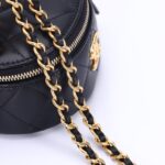 CHANEL 23B Pearl Cylinder