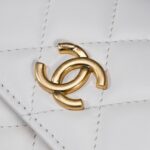 CHANEL 23B パールホワイト ハンドルバッグ - プレミアム スーパークローン ハンドバッグ