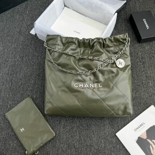 CHANEL 22 Medium Handtas Roze Greed