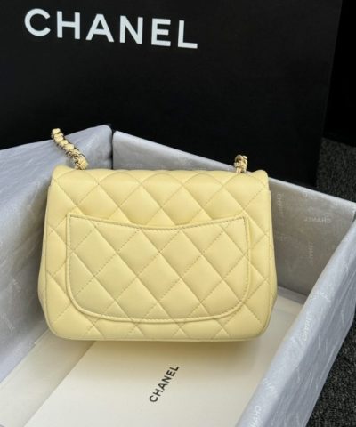 CHANEL Classic Flap 17cm Yellow - ultra-realistic fake purse