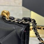 CHANEL 19 Wallet on Chain Black - designer handbag clone