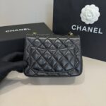 CHANEL Classic Flap 17cm Gold