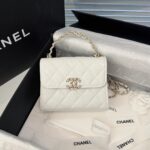 CHANEL 23P Kelly Handle White