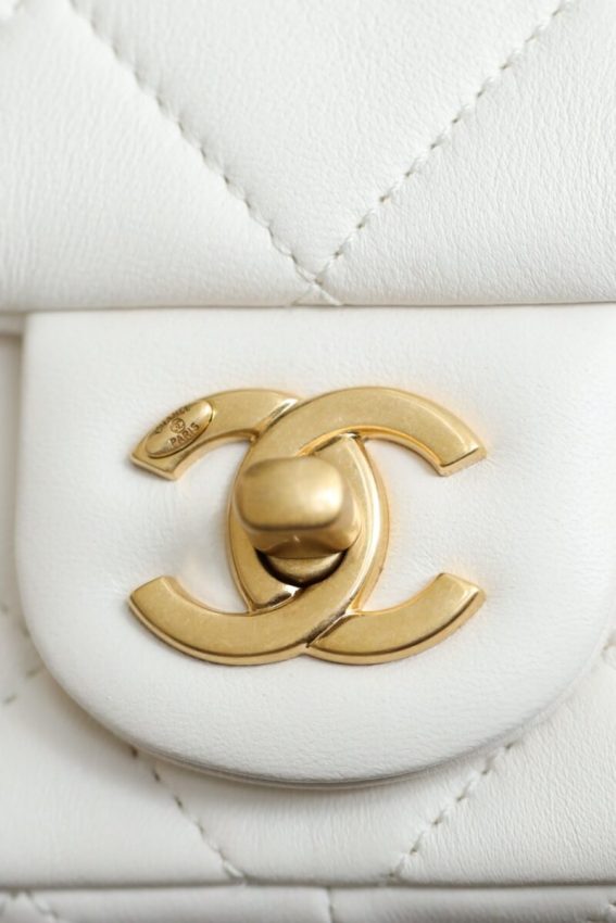 wsxcWeb_6e471929_o_1htr8d9d114i01sv220stsh1s9a0.jpeg CHANEL CF Double Pearl White