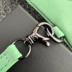 CHANEL スパンコール ショルダーバッグ グリーン - デザイナーハンドバッグのクローン