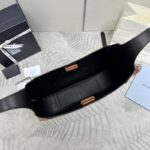 Réplica del bolso Prada Cleo grande marrón