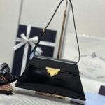 Replica Prada Triangle leren handtas zwart