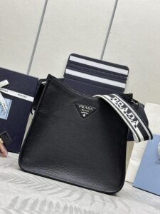 Replica Prada Saffiano Tote Black - best quality fake designer bag