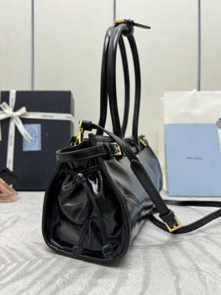 i1724264345_5304_2 Prada Naplak Patent Black