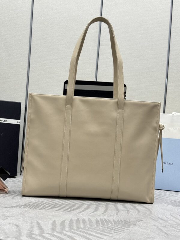 i1724265013_9391_1 Prada Antique Nappa Tote