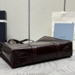 Replica Prada Antique Nappa Tote Marrone Scuro - borsa di design di alta qualità duplicata