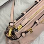 Replica Prada Pink Leather Handbag