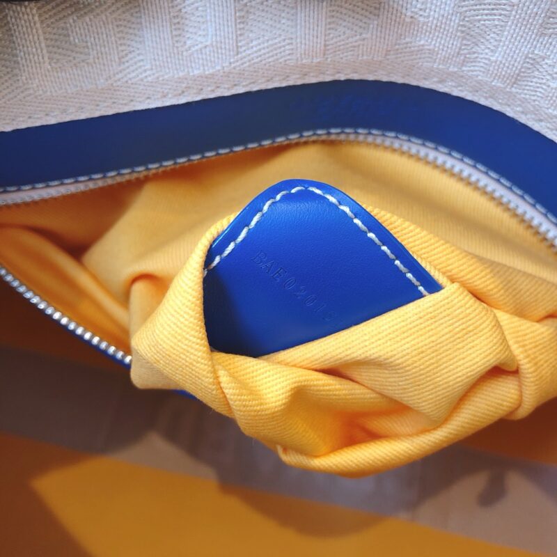 1567491844_4067256886_6 Goyard Boston 45 Blue