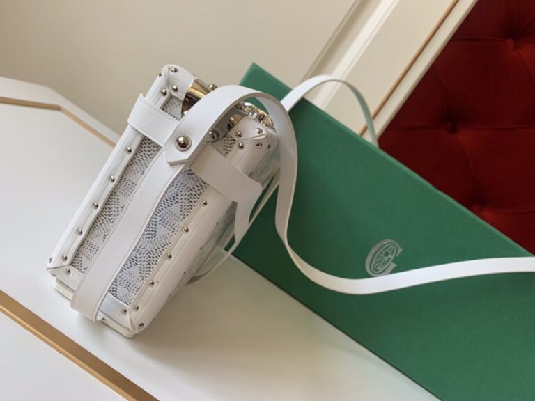 Goyard Minaudière Trunk Bag White - Image 4