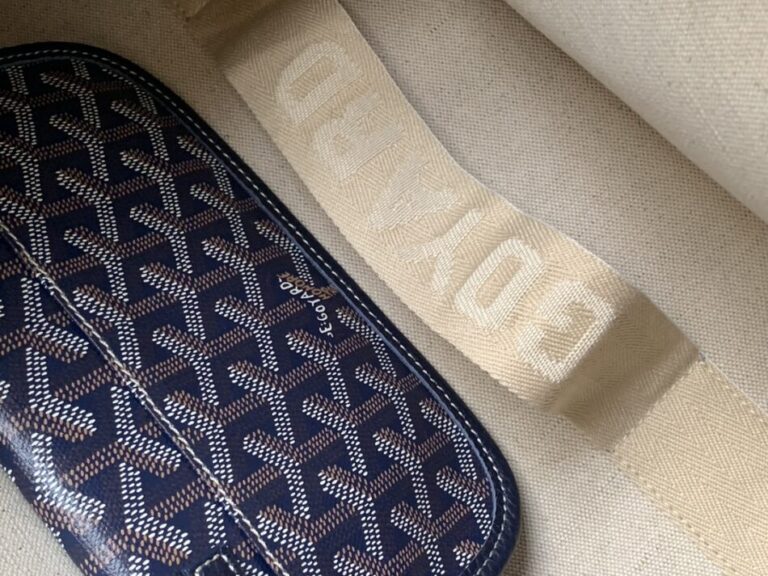 Goyard Hardy Dark Blue - Image 3