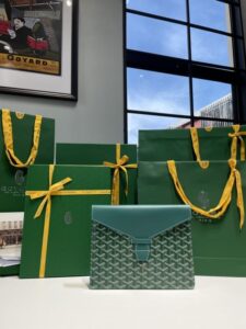 Fake Goyard Camond Pouch Green - high-quality designer bag dupe