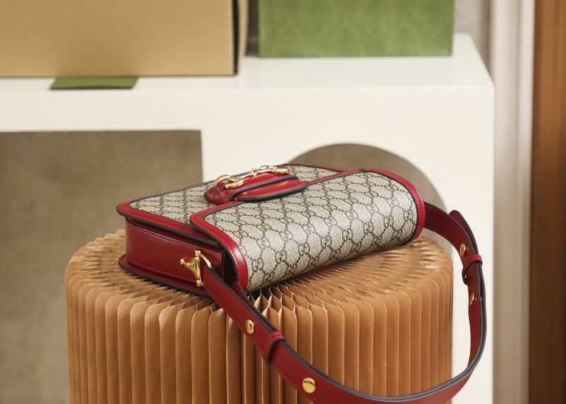 20210621_i1624269716_2935_5.jpg Gucci Horsebit 1955 Classic Red