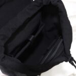 Réplica de mochila Gucci con doble G entrelazada, color negro