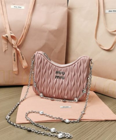 Replica Miu Miu Matelassé Crystal Pink - high-end replica designer purse