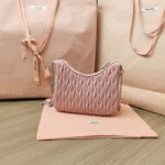 Replica Miu Miu Matelassé Crystal Pink - premium superclone handbag