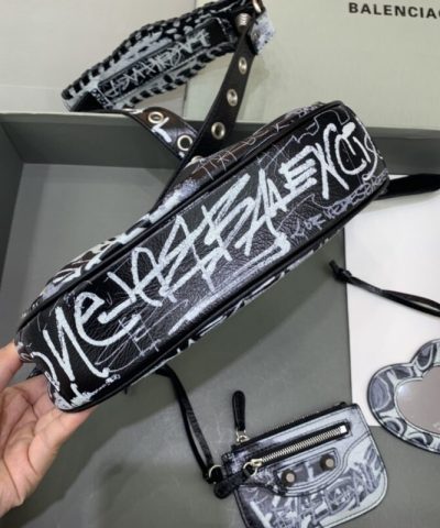 Fake Balenciaga Le Cagole Graffiti Black - 1:1 premium replica handbag