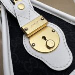 20221020_i1666240533_3570_7.jpg Réplique Gucci Gucci Bauletto Top Handle Blanc Noir
