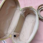 Réplica da bolsa de cosméticos Miu Miu Milk Tea