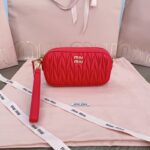 Replica Miu Miu Clutch Red - 1:1 premium replica handbag
