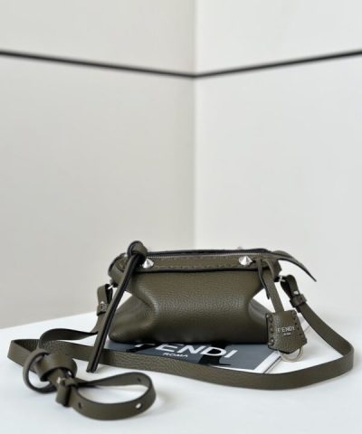 Replica Fendi By The Way Green - ultra-realistic fake purse