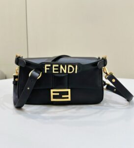 Replica Fendi Baguette Full Leather Black