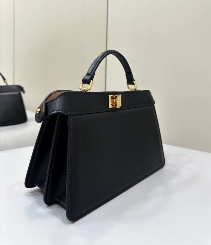 a2 (3) Fendi Peekaboo Large Black