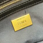 Réplique Fendi Baguette en cuir noir