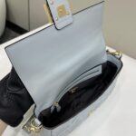 Replica Fendi Baguette Sky Blue - premium superkloon handtas