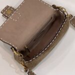 Replica Fendi Baguette Brown Wool - top-grade luxury bag dupe
