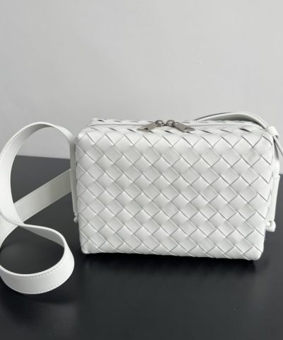 Replica Bottega Veneta Loop Camera Bag - best quality fake designer bag