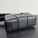 Replica Bottega Veneta Arco Camera Bag