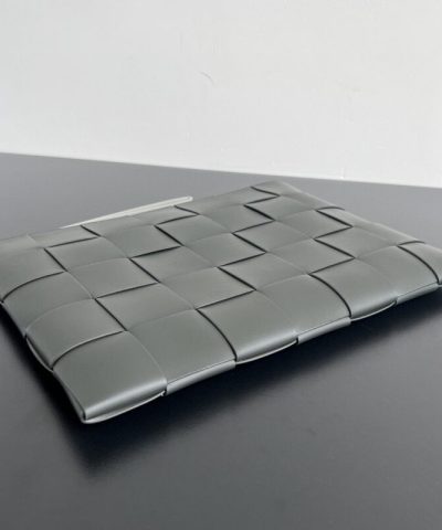 Replica Bottega Veneta Clutch 2.0 - premium superclone handbag