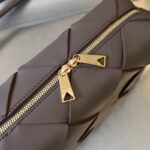 Replica Bottega Veneta Cassette Camera Bag - high-end replica designer purse