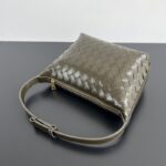 Replica Bottega Veneta Wallace Lunch Bag - affordable luxury replica bag
