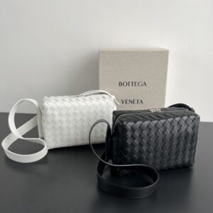 Replica Bottega Veneta Loop Camera Bag - high-quality designer bag dupe