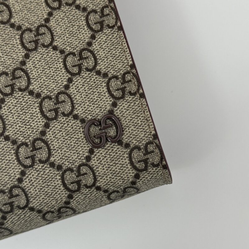 img_102e1c0f_20240823_i1724390480_7781_3.jpg Gucci GG Canvas Pouch Beige
